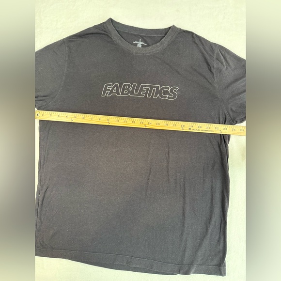 Men’s Fabletics T-shirts lot size XL Green And Black - Picture 8 of 10